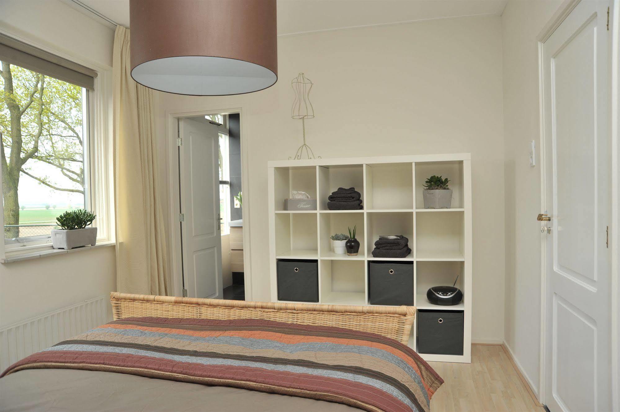 B&B Op De Brabantse Wal Halsteren Kültér fotó